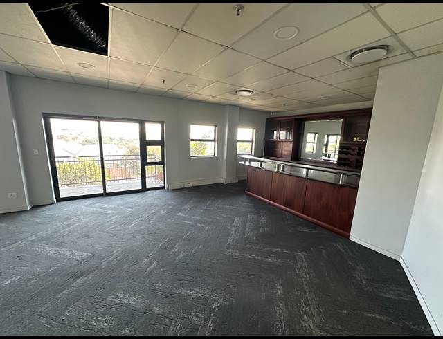 14,590M² WAREHOUSE TO LET IN NORTH RIDING